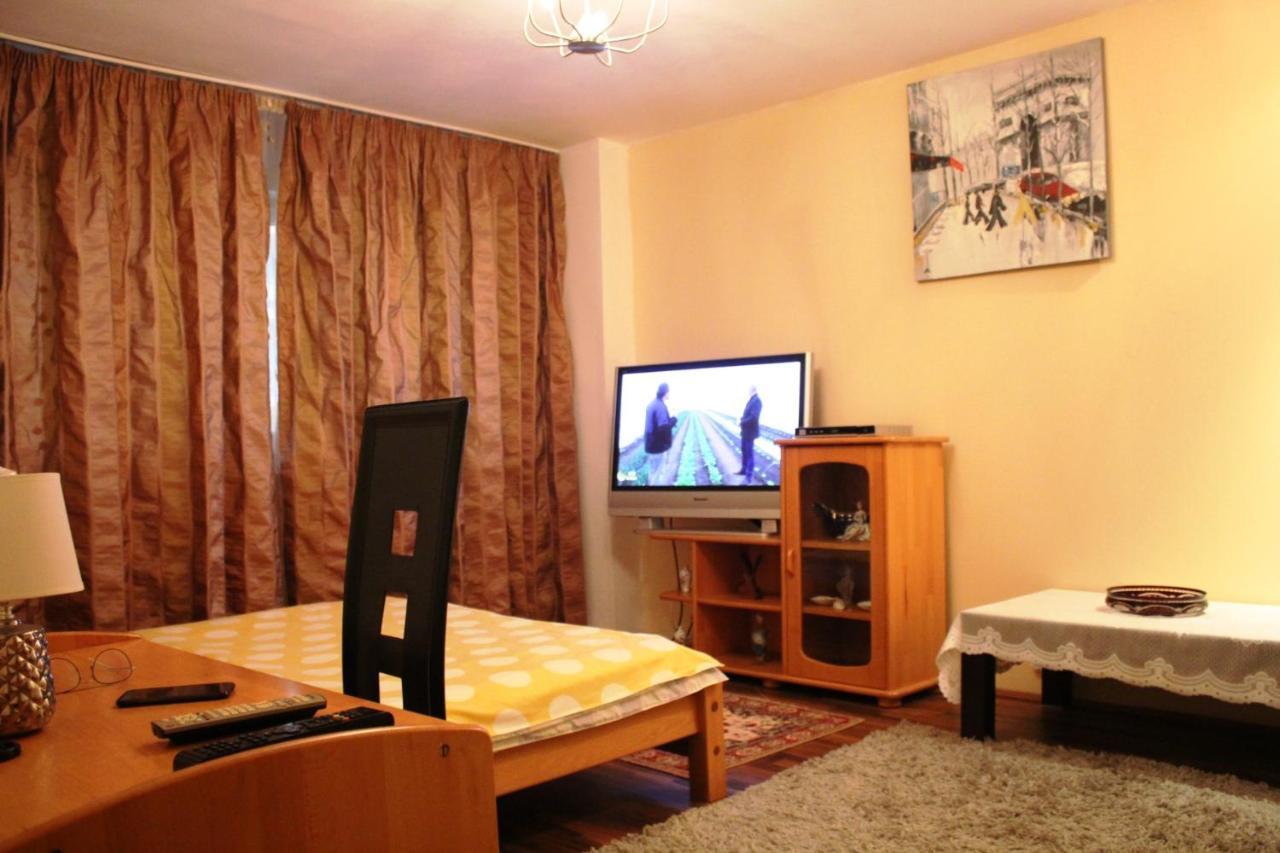 Vitan Modern Apartment, Sleeps 4 Bucareste Exterior foto